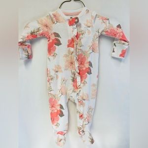 Baby Gap White/Pink Floral Organic Cotton Knit Zip Footie 3 - 6 Month old